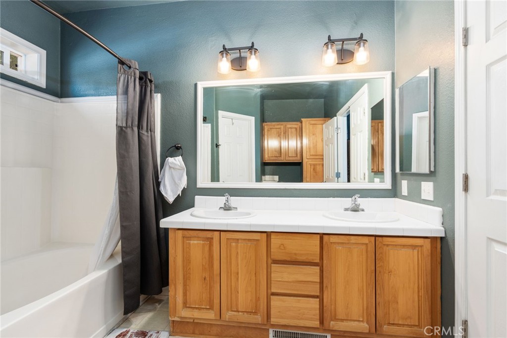 5029 Jones St, Mariposa, CA 95338