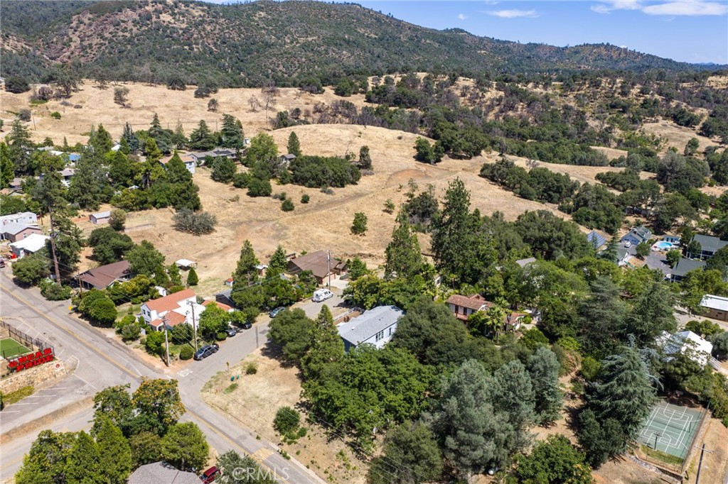 5029 Jones St, Mariposa, CA 95338