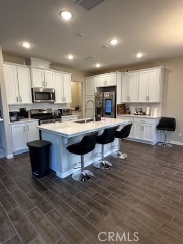 1108 W W Encore Way, Madera, CA 93636