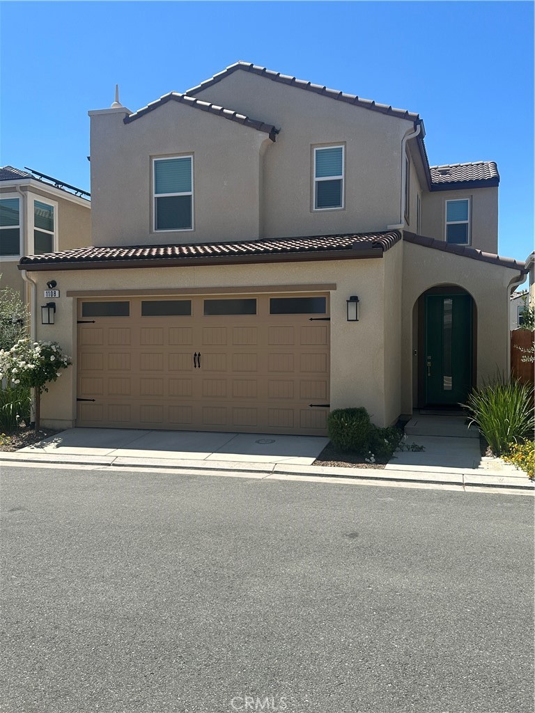 1108 W W Encore Way, Madera, CA 93636