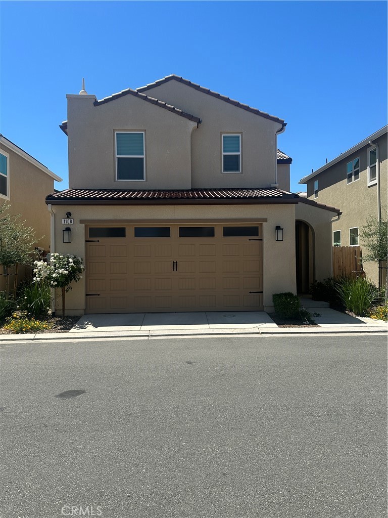 1108 W W Encore Way, Madera, CA 93636