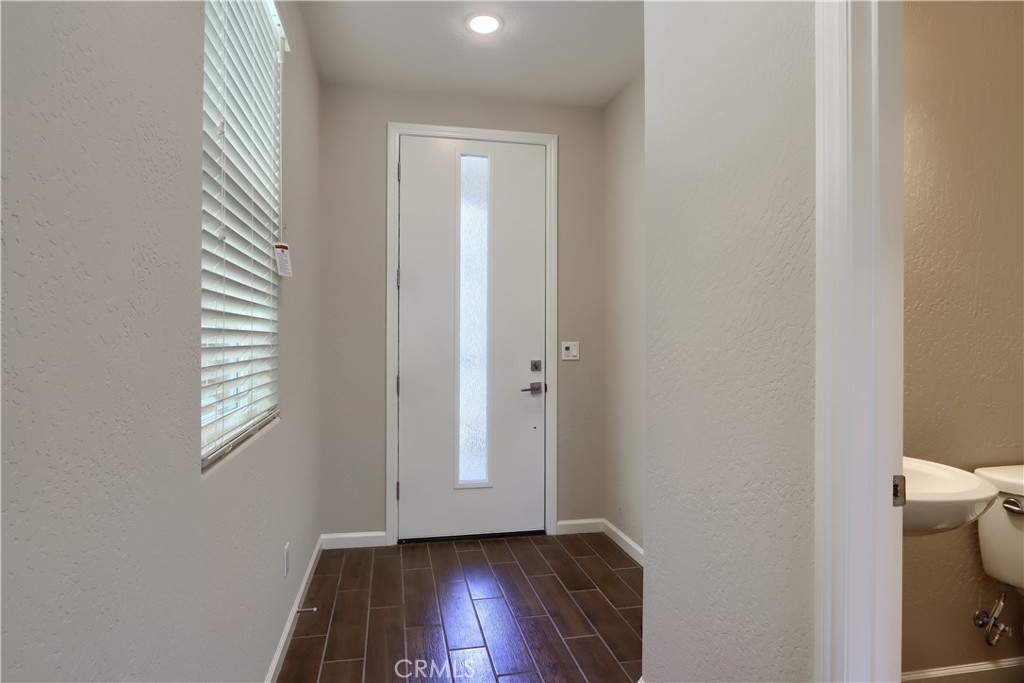 1108 W W Encore Way, Madera, CA 93636