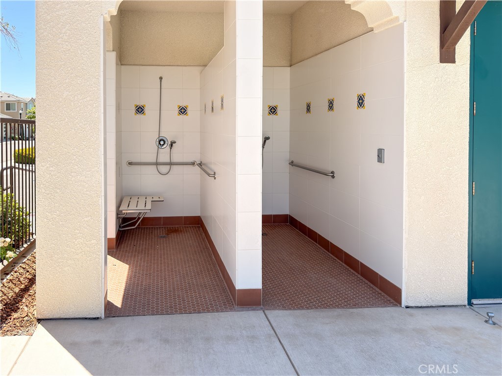 1108 W W Encore Way, Madera, CA 93636