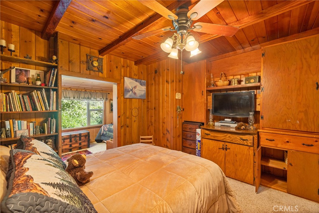 45871 Sutton Dr, Oakhurst, CA 93644