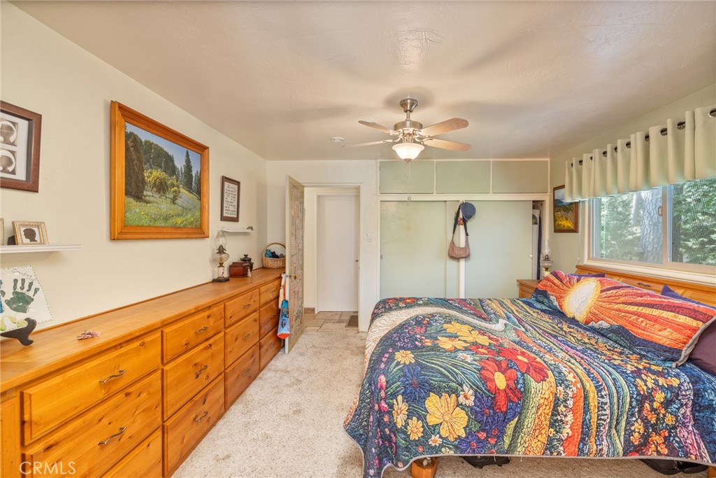 45871 Sutton Dr, Oakhurst, CA 93644