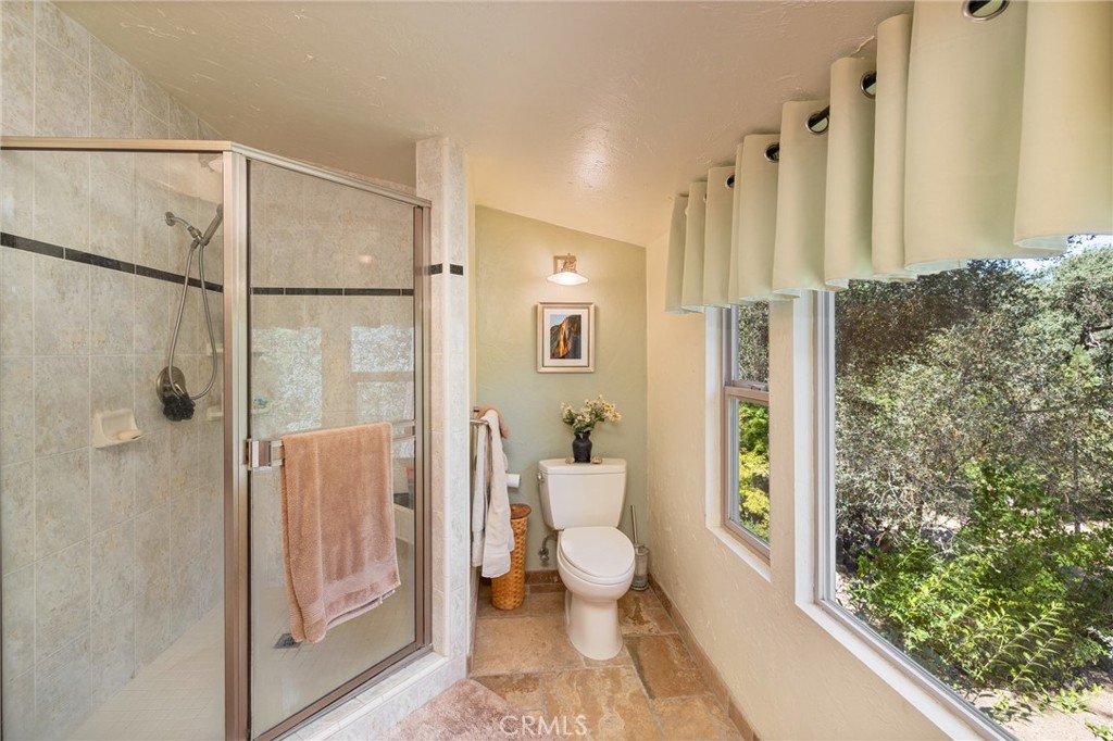 45871 Sutton Dr, Oakhurst, CA 93644