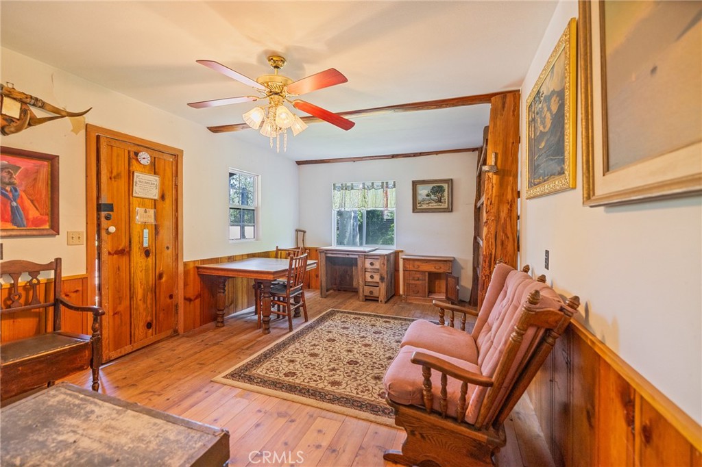 45871 Sutton Dr, Oakhurst, CA 93644