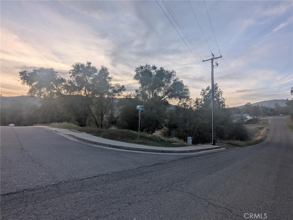 5255 White Oak Ct, Mariposa, CA 95338