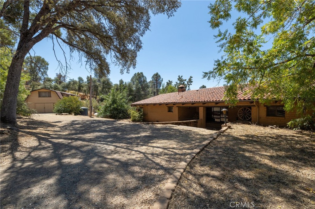 3981 Snow Creek Rd, Mariposa, CA 95338