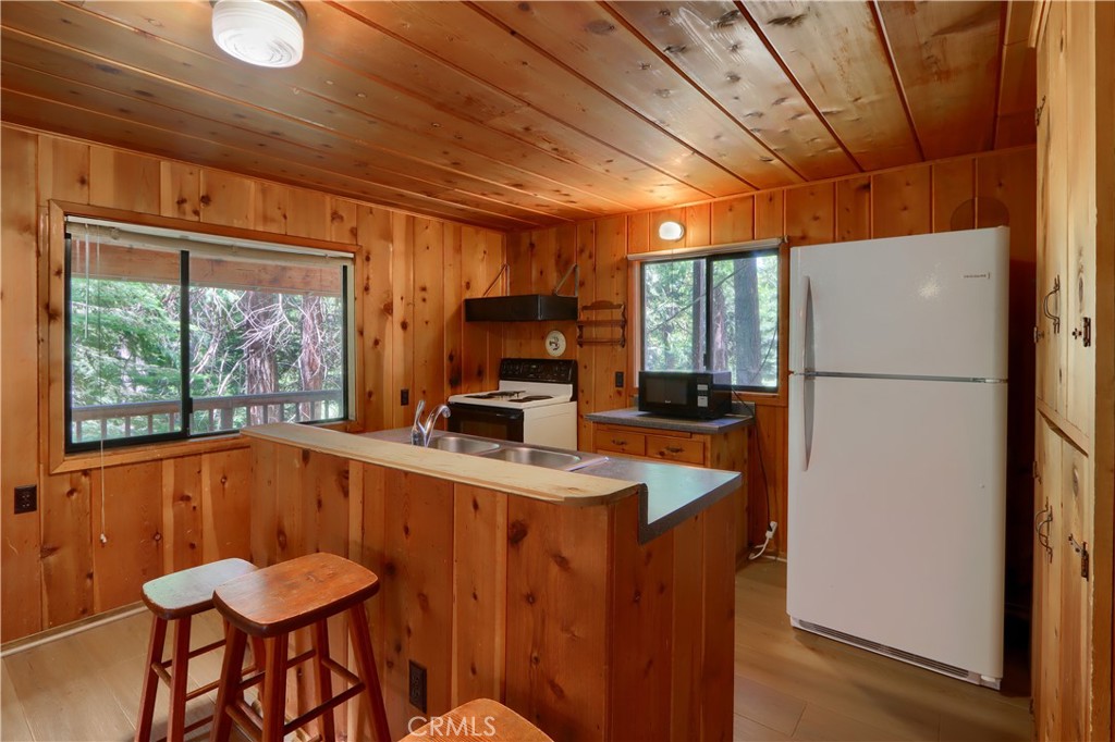 7771 White Chief Mountain, Fish Camp, CA 93623