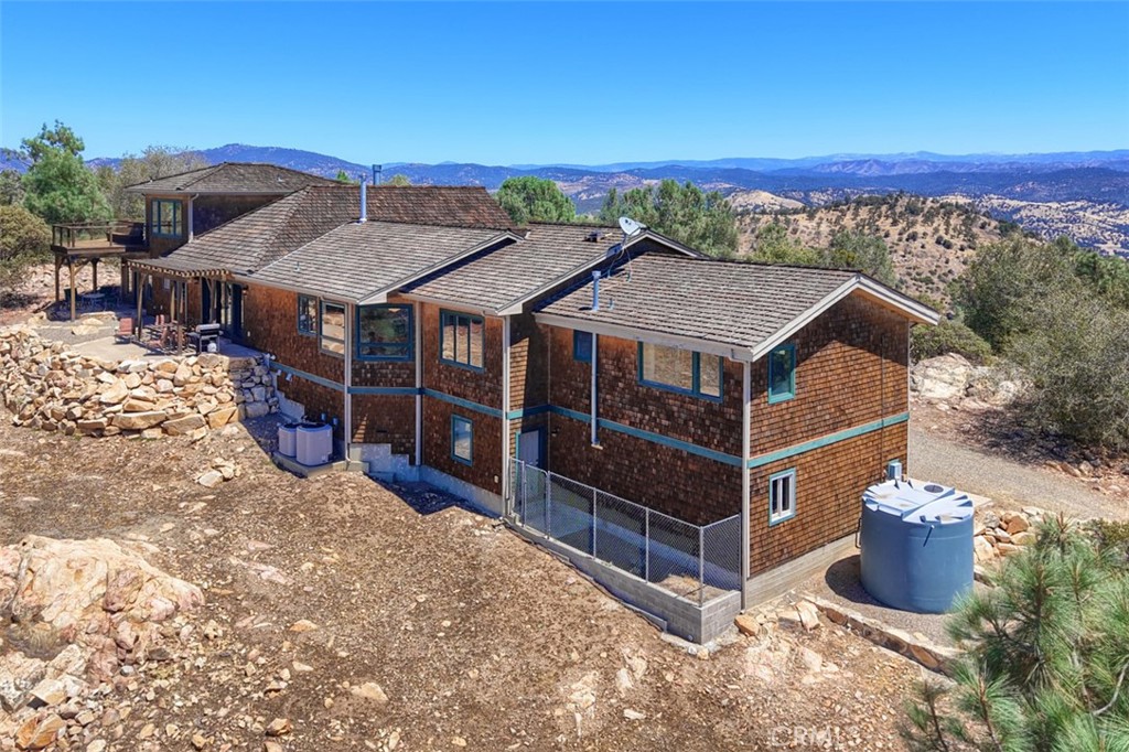 3818 Guadalupe Fire Rd, Catheys Valley, CA 95306