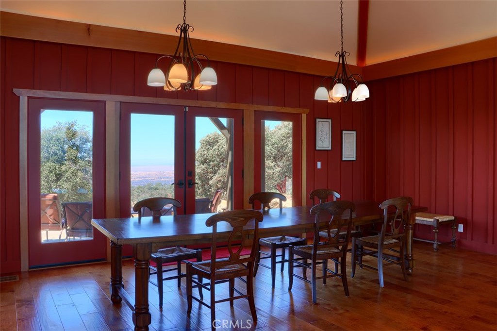 3818 Guadalupe Fire Rd, Catheys Valley, CA 95306
