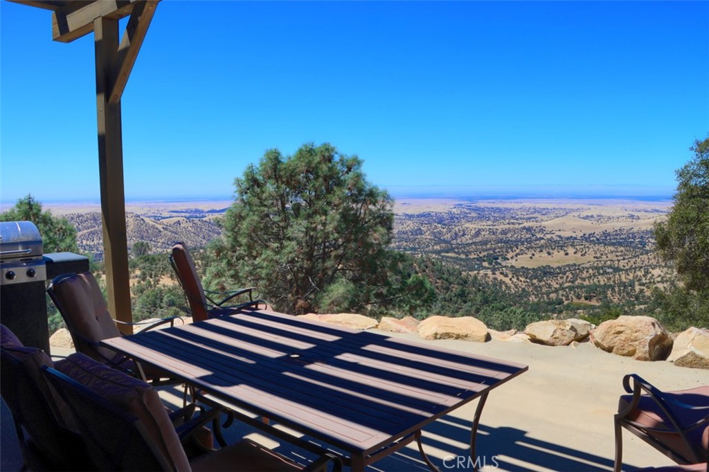 3818 Guadalupe Fire Rd, Catheys Valley, CA 95306
