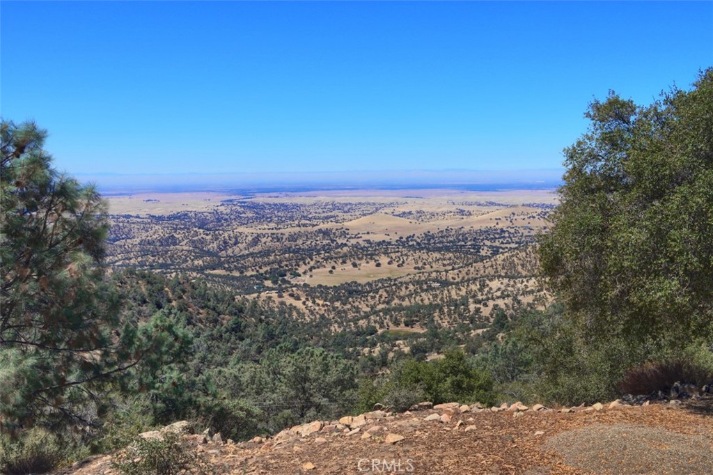3818 Guadalupe Fire Rd, Catheys Valley, CA 95306