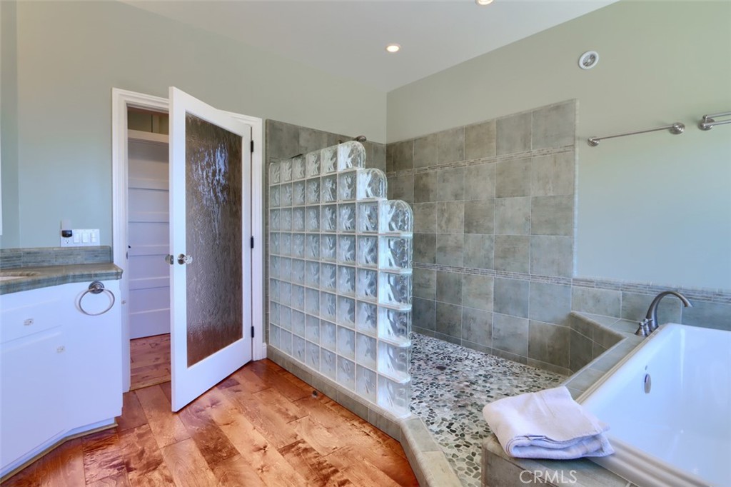 3818 Guadalupe Fire Rd, Catheys Valley, CA 95306