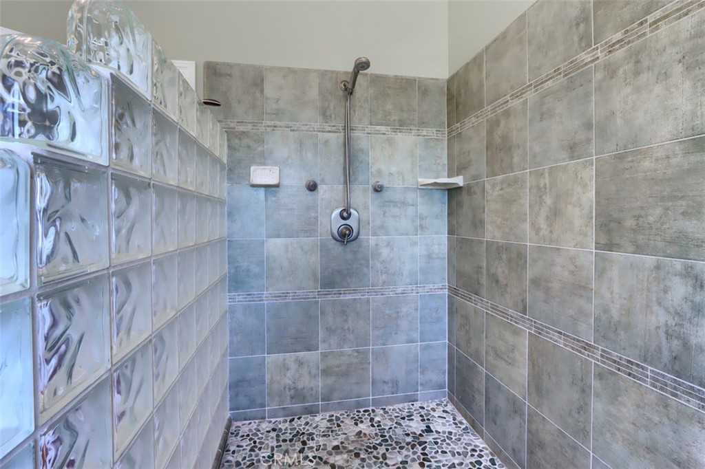 3818 Guadalupe Fire Rd, Catheys Valley, CA 95306