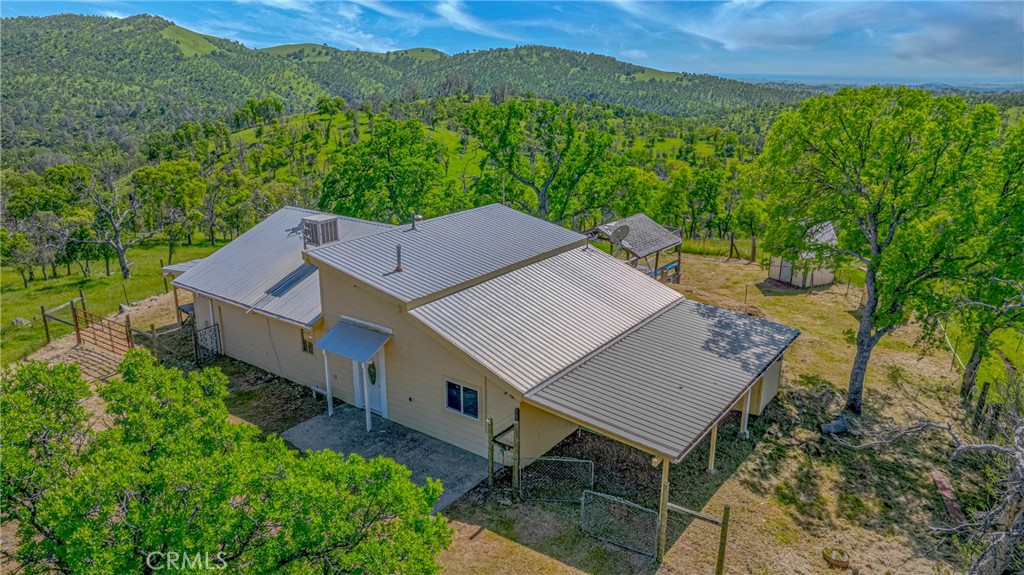 3084 Old Highway, Catheys Valley, CA 95306