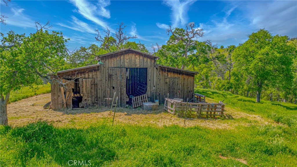 3084 Old Highway, Catheys Valley, CA 95306