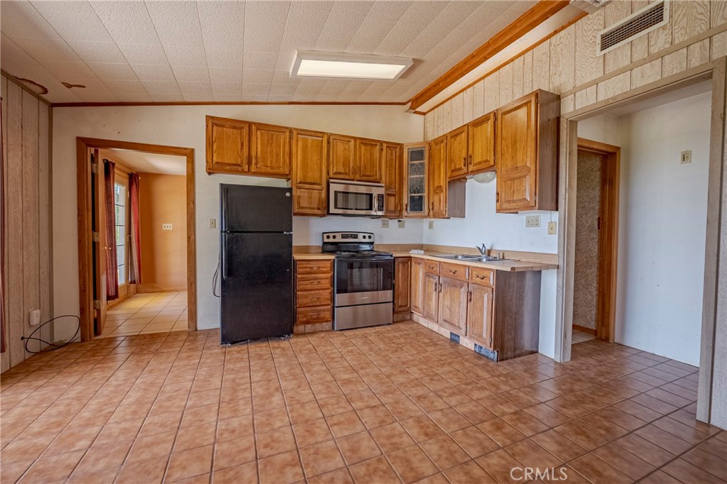 3084 Old Highway, Catheys Valley, CA 95306