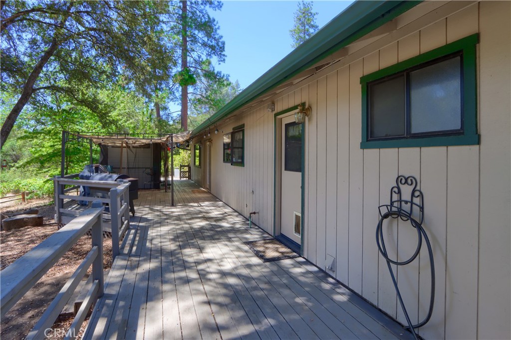 4965 Moss Creek Ln, Mariposa, CA 95338
