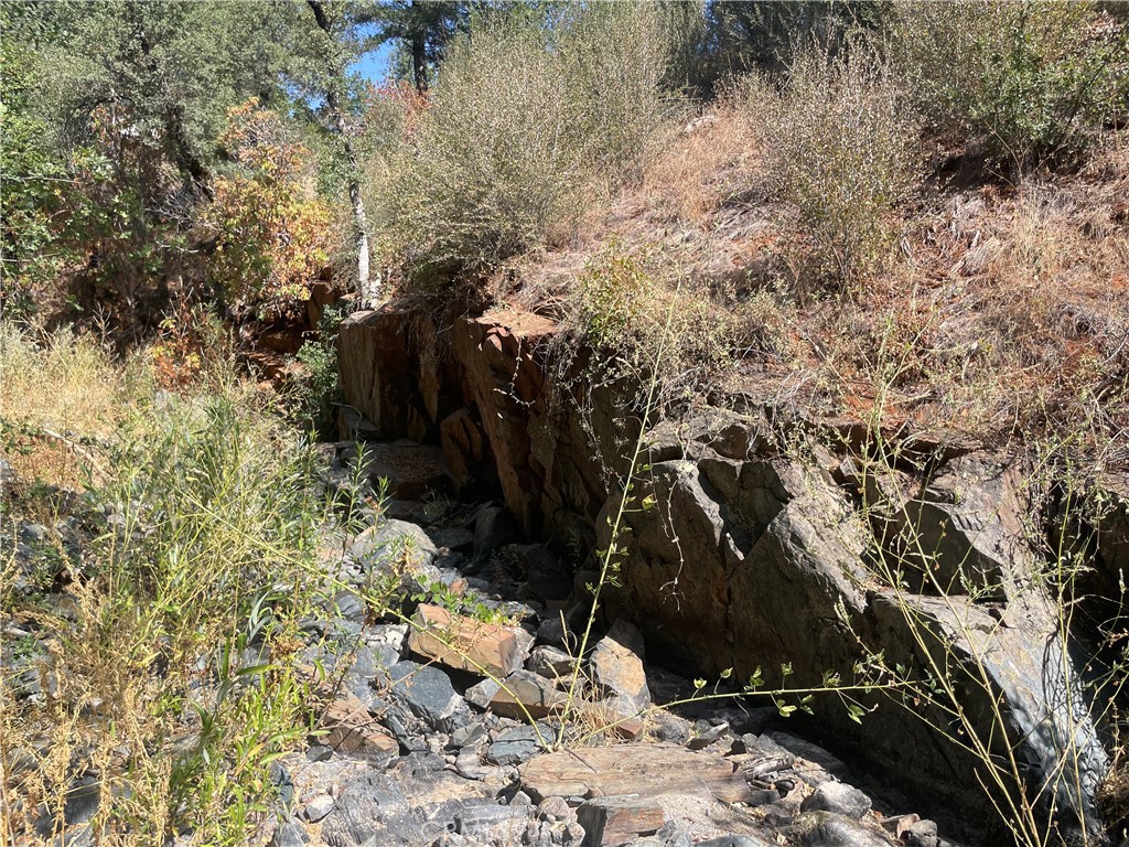 6246 Highway 140, Midpines, CA 95345