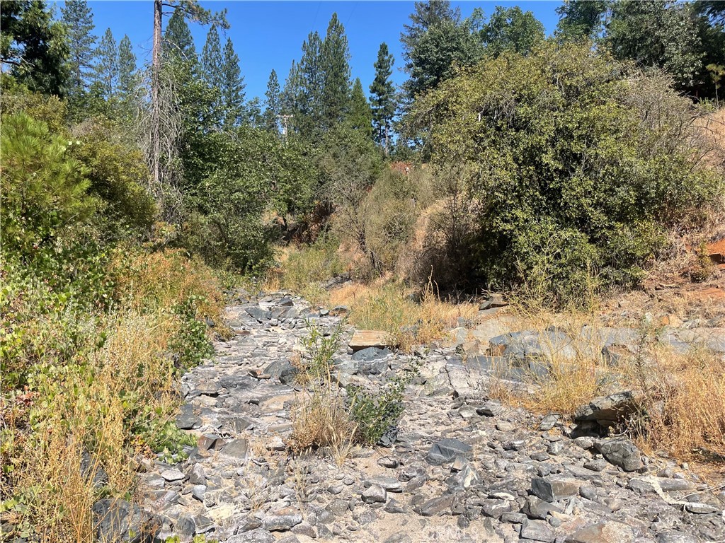 6246 Highway 140, Midpines, CA 95345