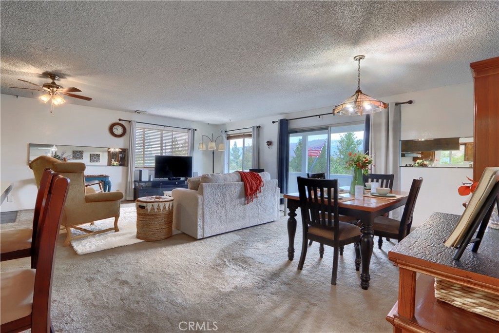 5767 Meadow Ln, Mariposa, CA 95338