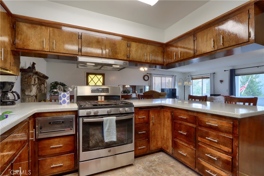 5767 Meadow Ln, Mariposa, CA 95338