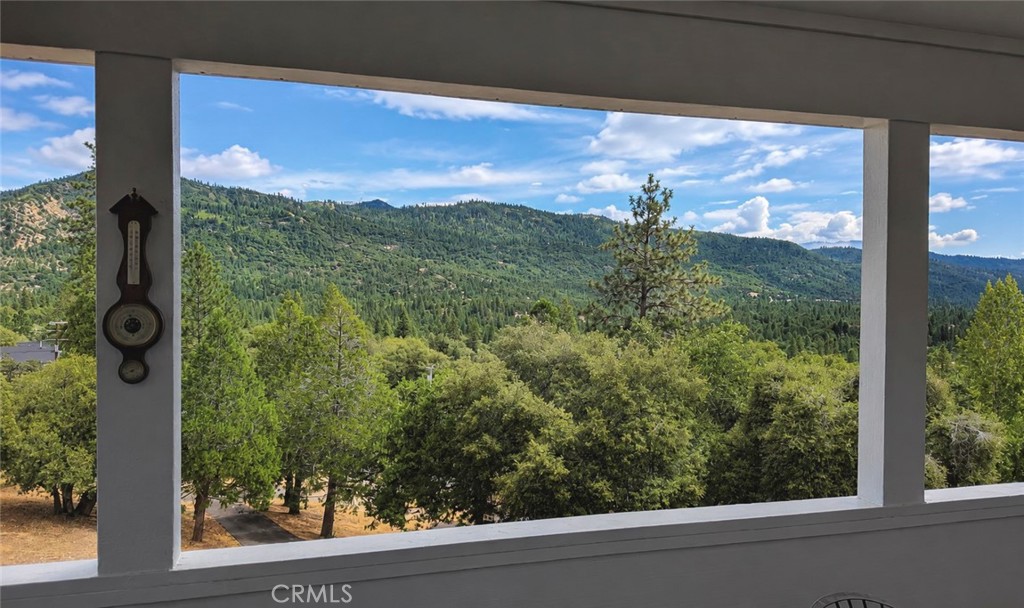 5767 Meadow Ln, Mariposa, CA 95338