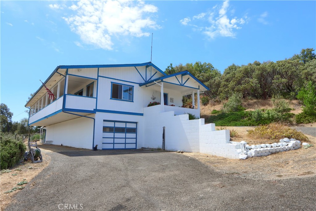 5767 Meadow Ln, Mariposa, CA 95338