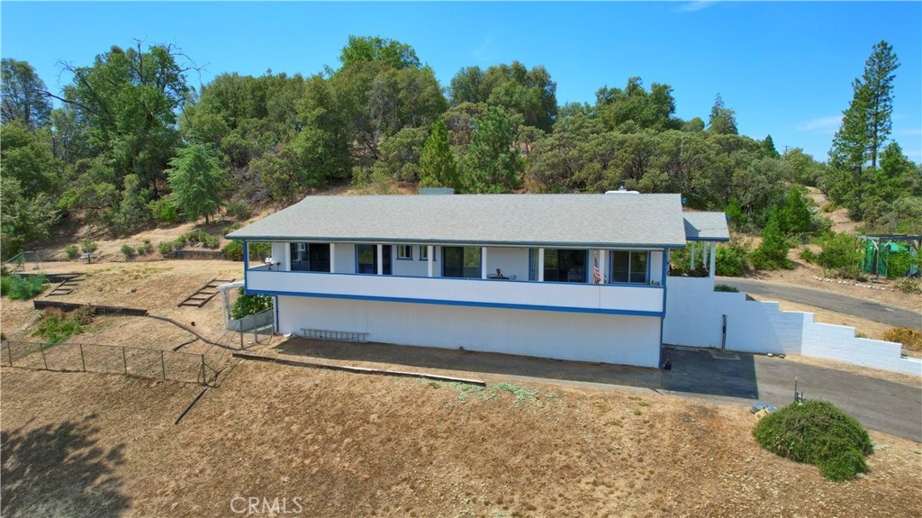 5767 Meadow Ln, Mariposa, CA 95338