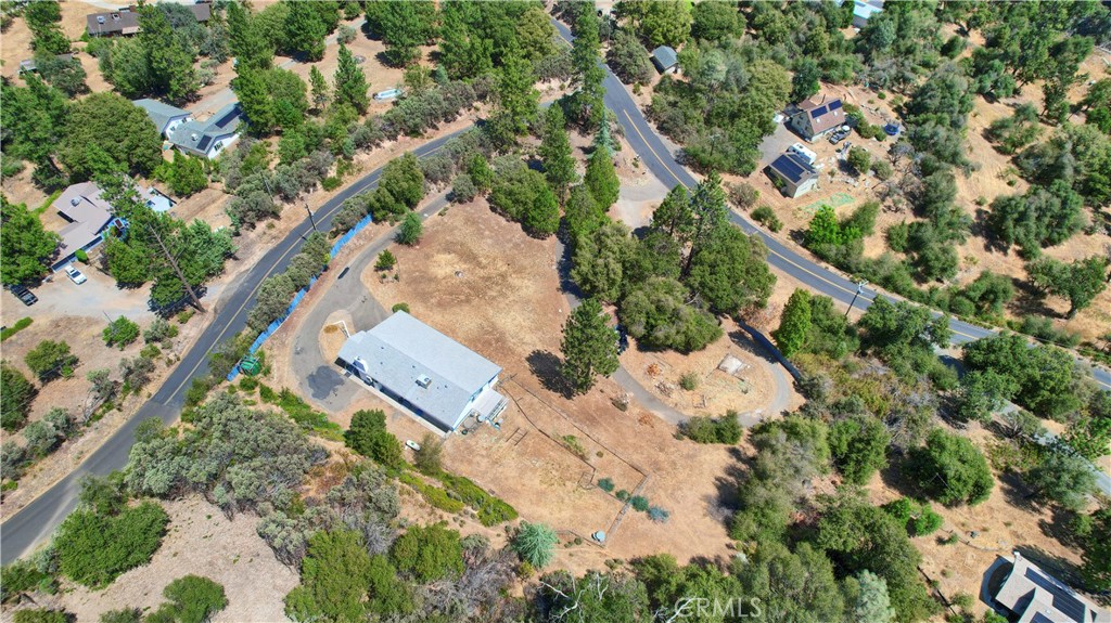 5767 Meadow Ln, Mariposa, CA 95338