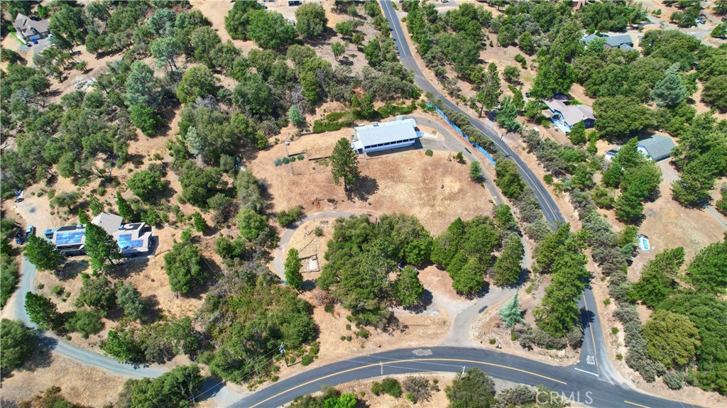 5767 Meadow Ln, Mariposa, CA 95338
