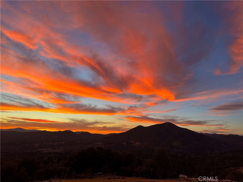 5767 El Capitan, Mariposa, CA 95338
