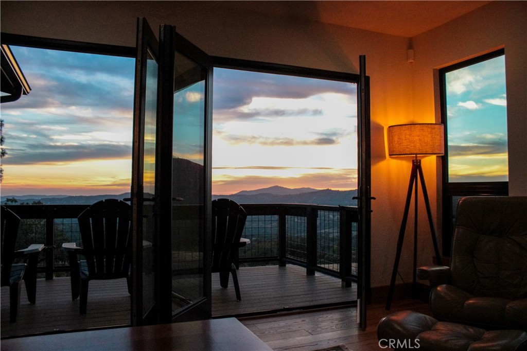 5767 El Capitan, Mariposa, CA 95338