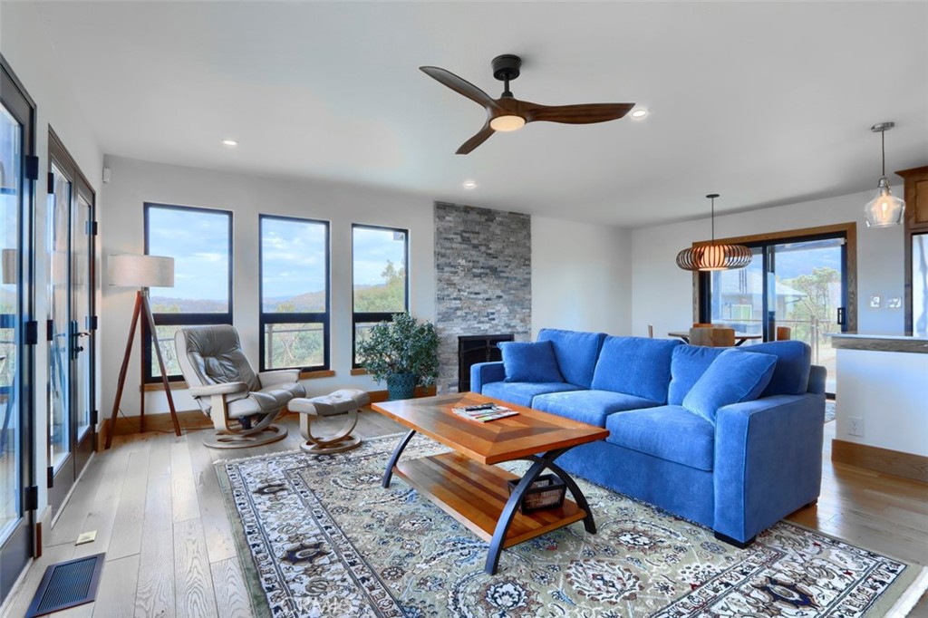 5767 El Capitan, Mariposa, CA 95338