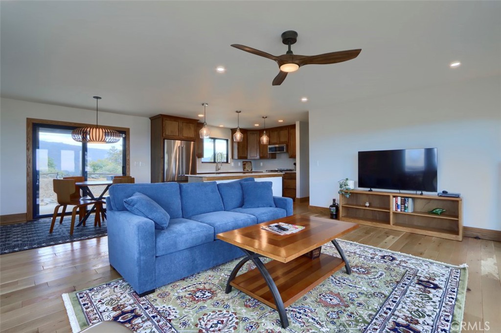 5767 El Capitan, Mariposa, CA 95338