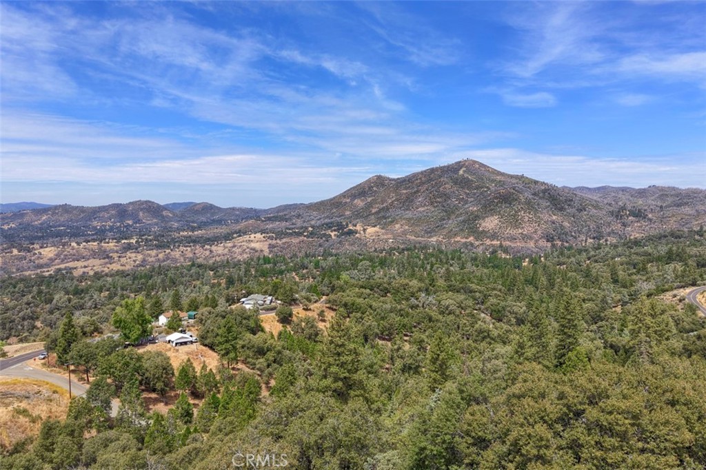 5767 El Capitan, Mariposa, CA 95338