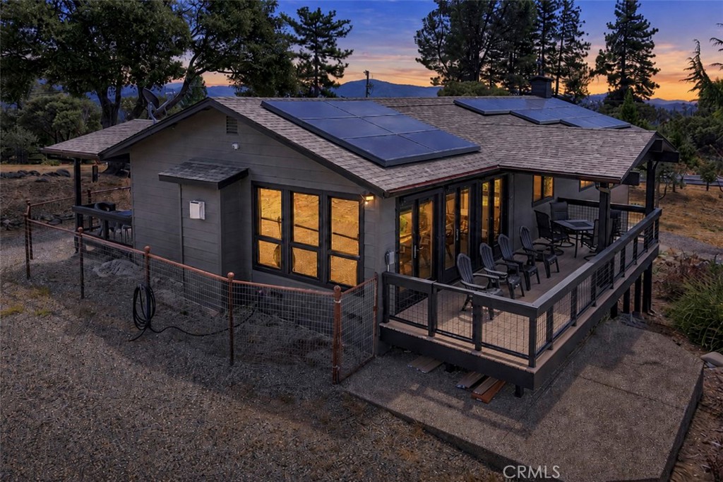 5767 El Capitan, Mariposa, CA 95338