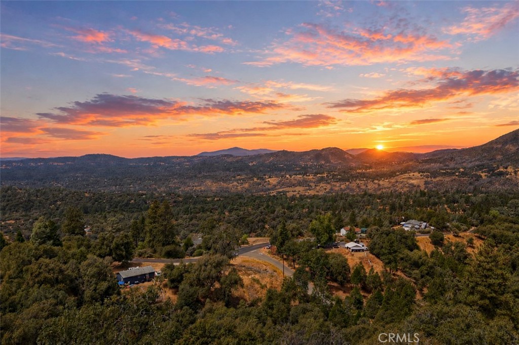 5767 El Capitan, Mariposa, CA 95338
