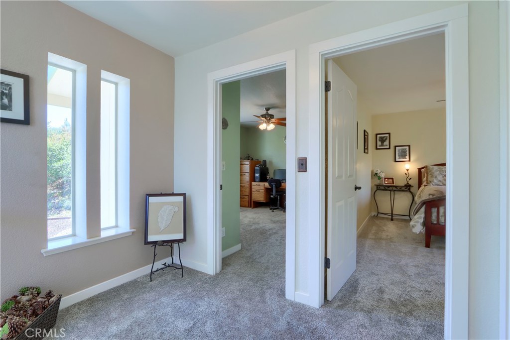 38393 Crestview Ln, Oakhurst, CA 93644