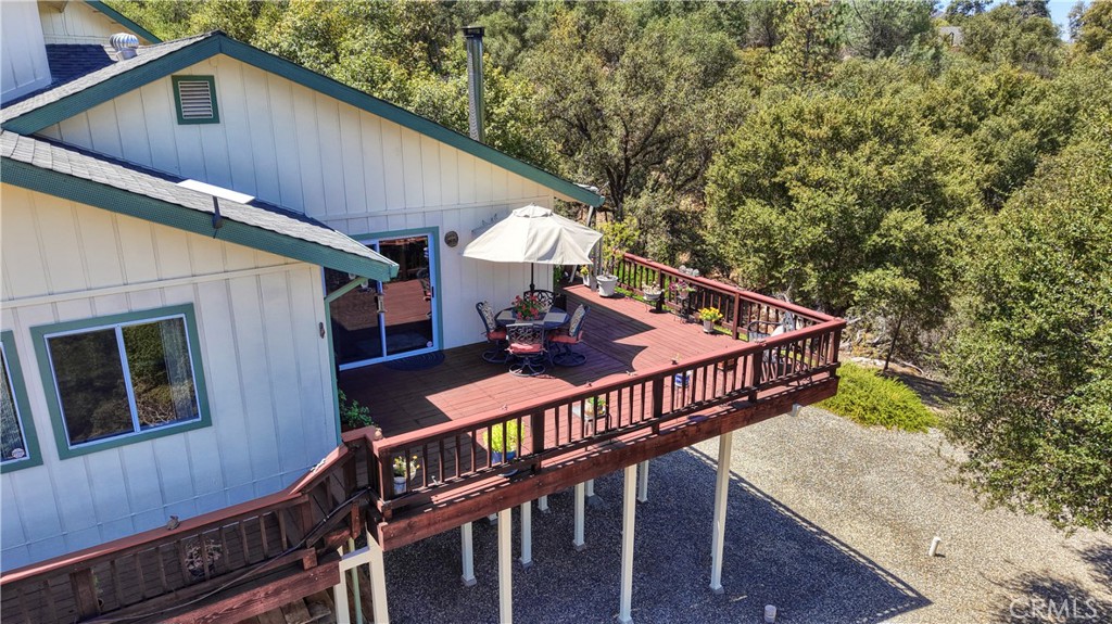 38393 Crestview Ln, Oakhurst, CA 93644