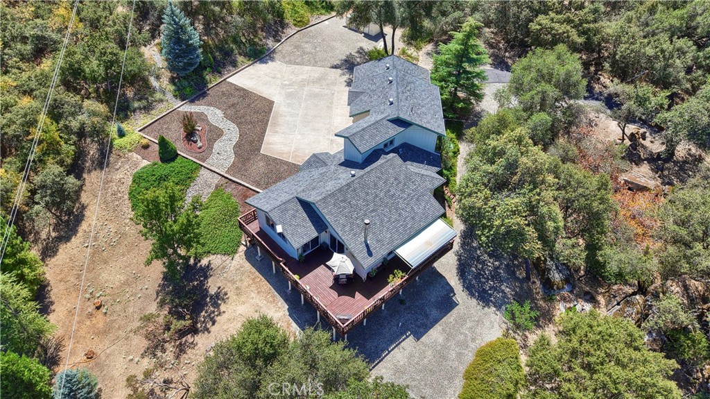 38393 Crestview Ln, Oakhurst, CA 93644