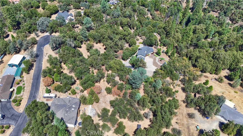 38393 Crestview Ln, Oakhurst, CA 93644