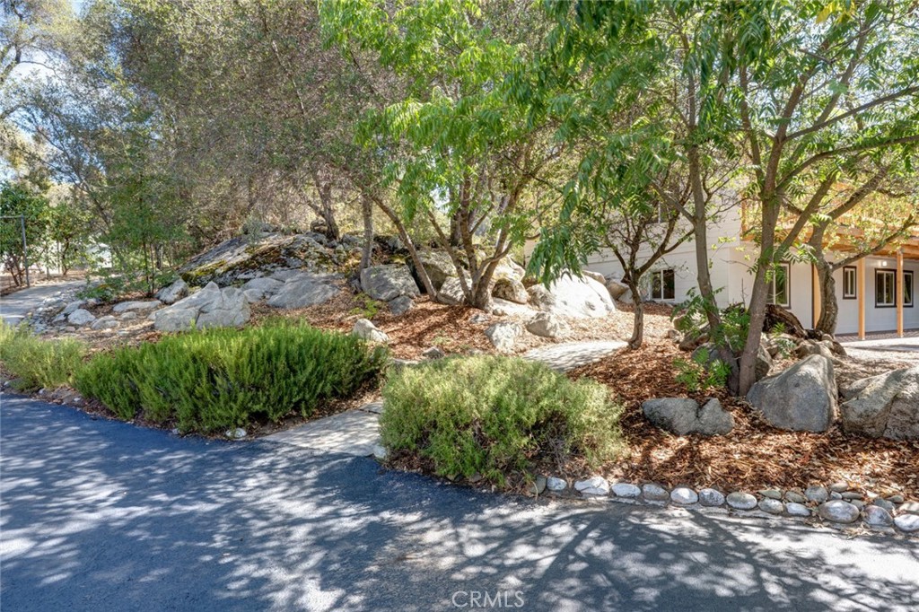 40403 Road 425a, Oakhurst, CA 93644