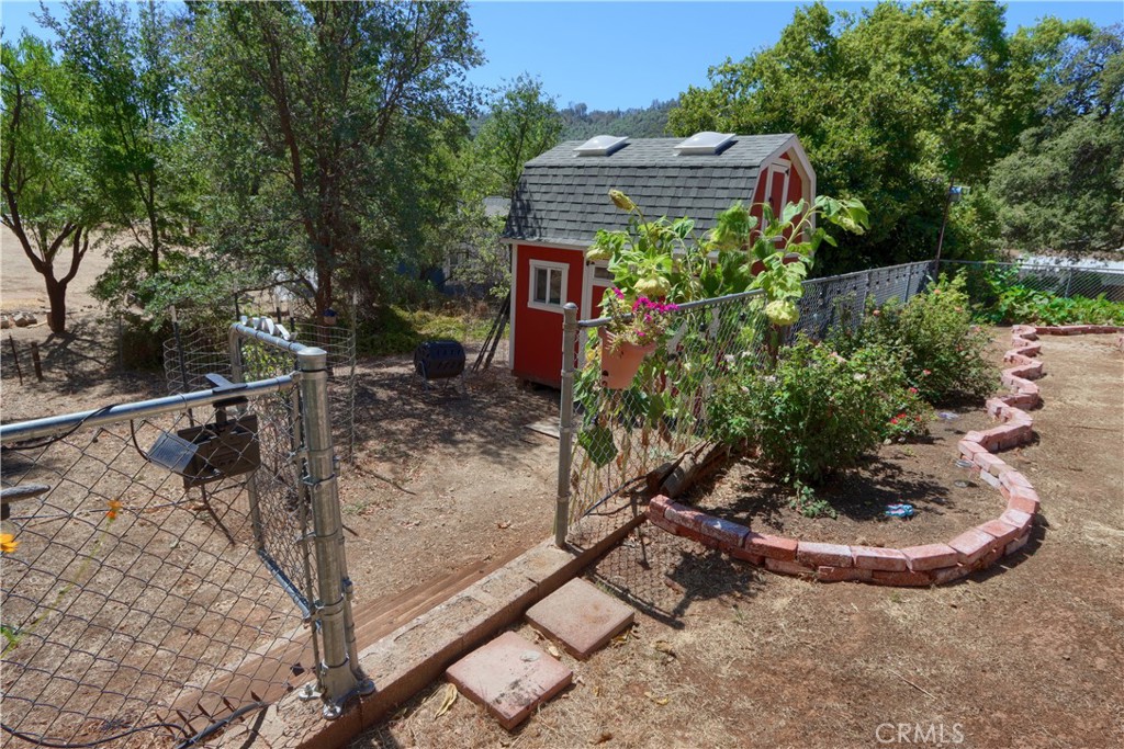 4967 9th, Mariposa, CA 95338