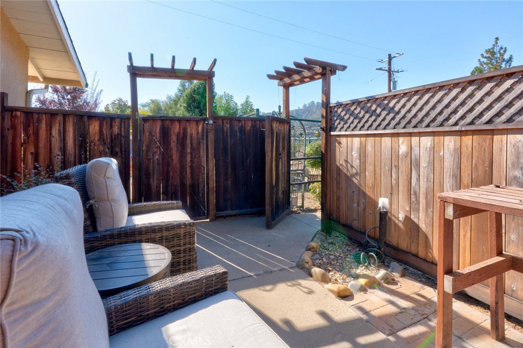 4990 13th, Mariposa, CA 95338