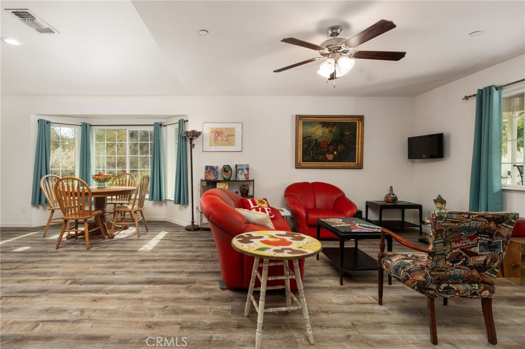4853 Daffodil Dr, Mariposa, CA 95338