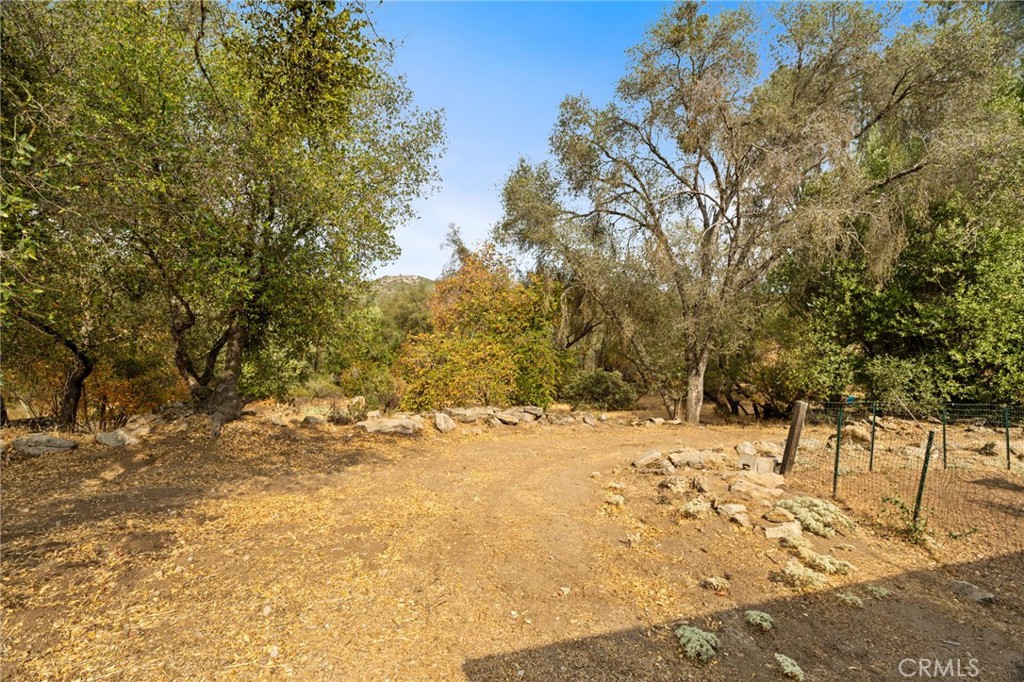 4853 Daffodil Dr, Mariposa, CA 95338
