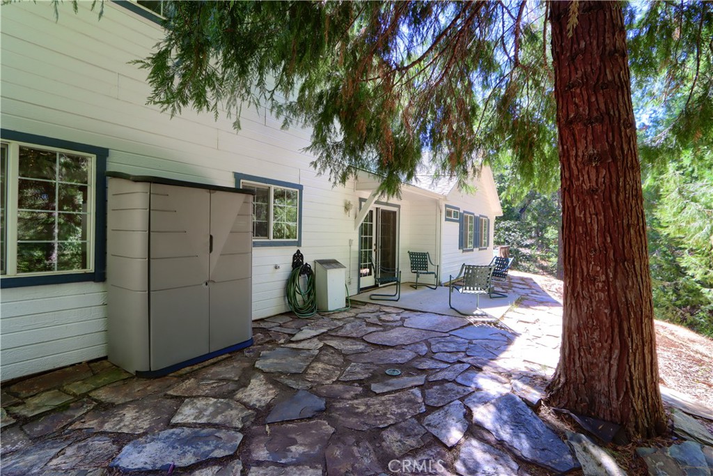 7179 Snyder Ridge Rd, Mariposa, CA 95338